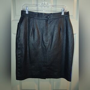 Women's Forenza size 12 Genuine Leather Mid-Long Skirt